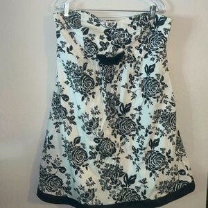 Torrid dress size 18